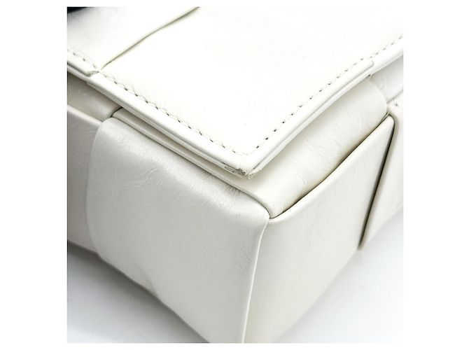 Bottega Veneta Brick Cassette Maxi Intrecciato Leather Small - vista 7