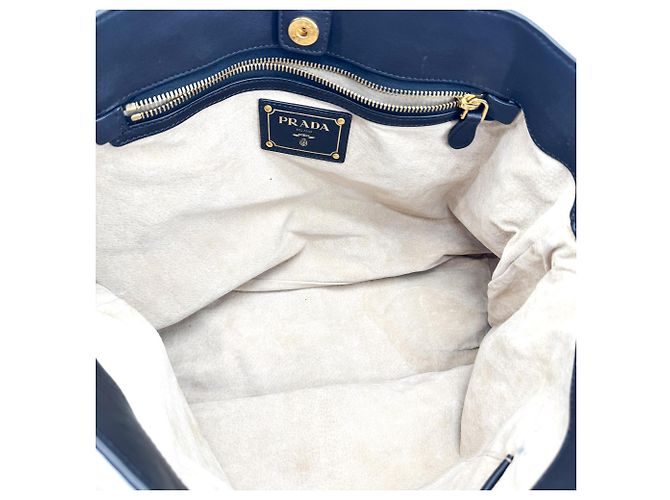 Prada Convertible Buckle Soft Calf Medium - vista 5