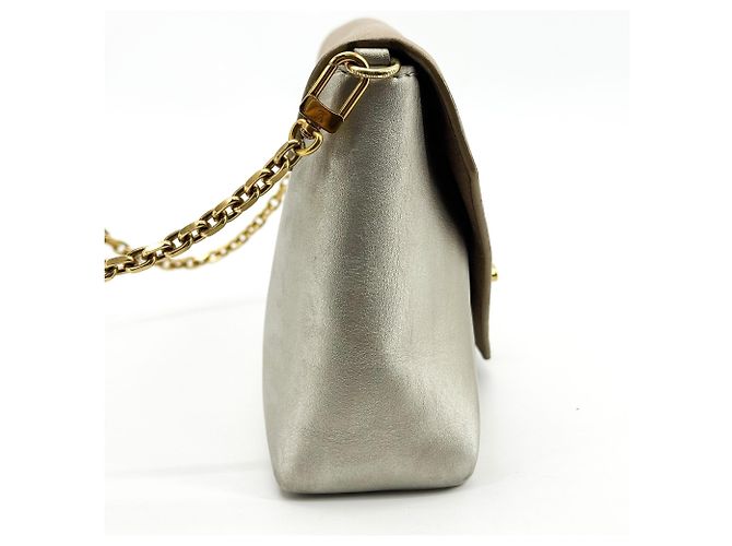 Clutch con catena Louis Vuitton Love Note in pelle - vista 4
