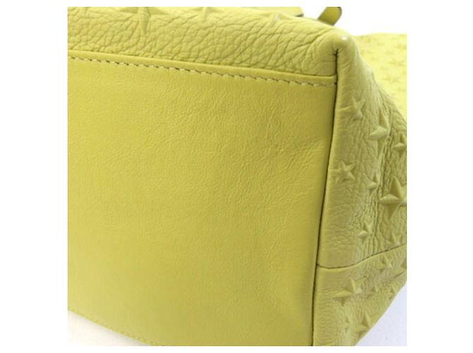 Sac cabas Jimmy Choo en cuir jaune citron - vue 6