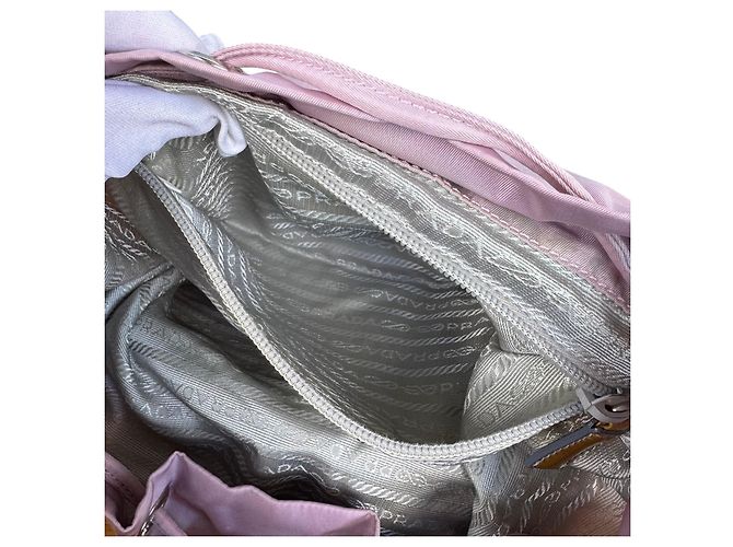 Prada Tessuto Nylon Rucksack in Hellrosa - Ansicht 13
