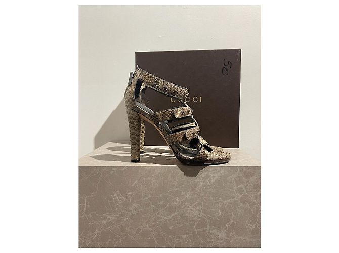 Sandali Gucci beige T.40 - vista 9