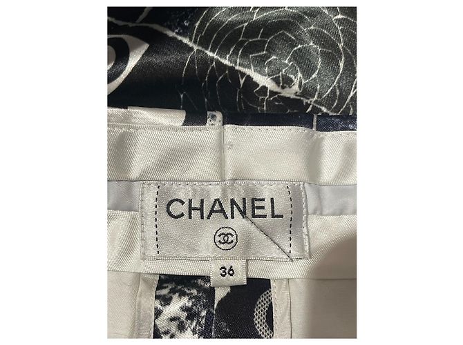 Pantalones Chanel con Estampado Graffiti Algodón Seda Blanco y Negro Talla S - vista 7