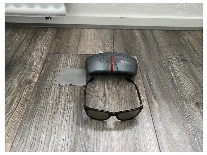 Prada Linea Rossa SPS 03O Sonnenbrille Braun - Ansicht 2