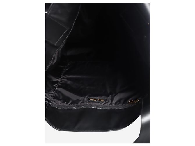 Miu Miu Sac cabas en cuir noir - vue 9