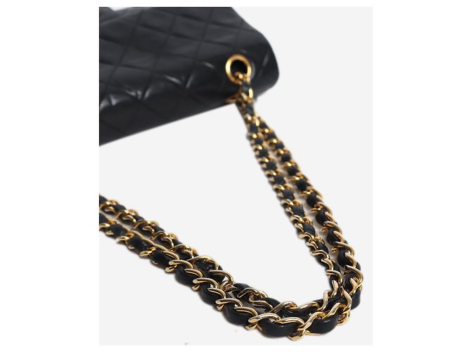 Chanel Medium Classic Double Flap Tasche vintage aus schwarzem Lammleder - Ansicht 12