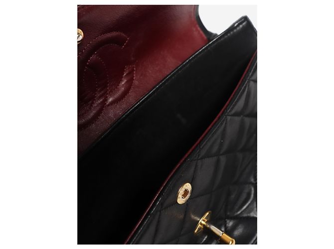 Chanel Medium Classic Double Flap Tasche vintage aus schwarzem Lammleder - Ansicht 5