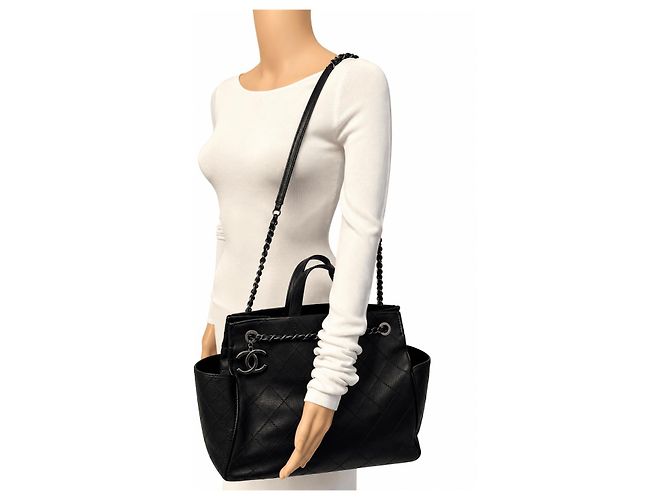 Chanel Borsa tote CC Pocket 2015 in pelle di vitello nera - vista 16