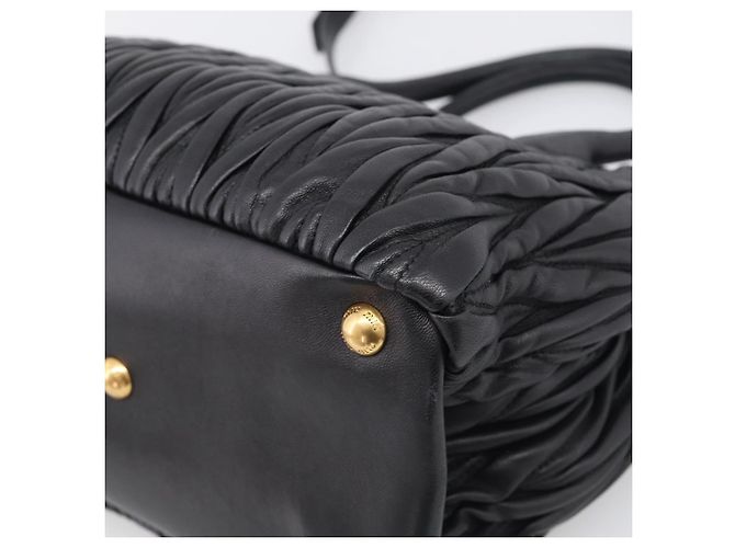 Miu Miu Matelasse Hand Bag Leather 2way Black Gold - vista 14