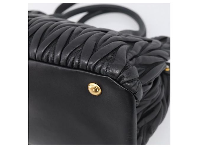 Miu Miu Matelasse Hand Bag Leather 2way Black Gold - vista 16