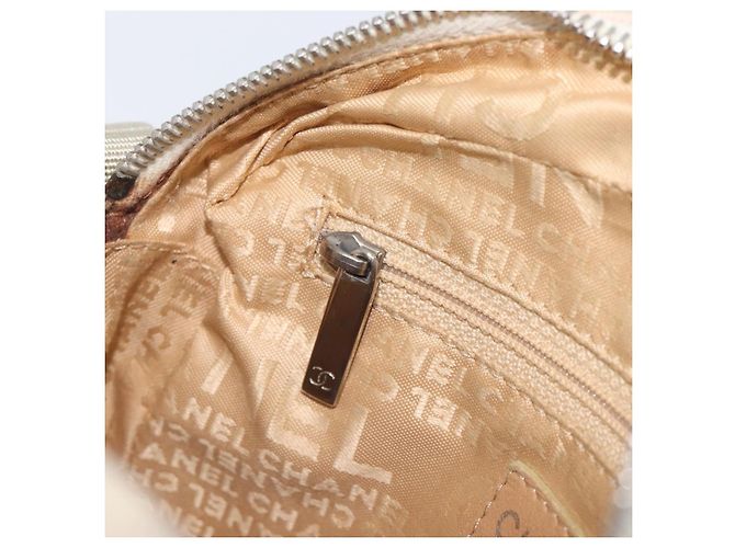CHANEL Shoulder Bag Canvas Beige Silver CC - vista 24