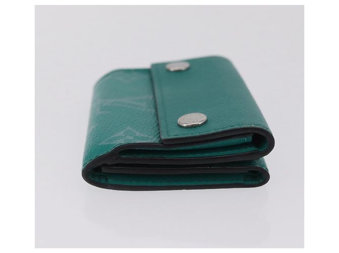 LOUIS VUITTON Tiger Lama Monogram Discovery Wallet Green M67626 LV - vista 4