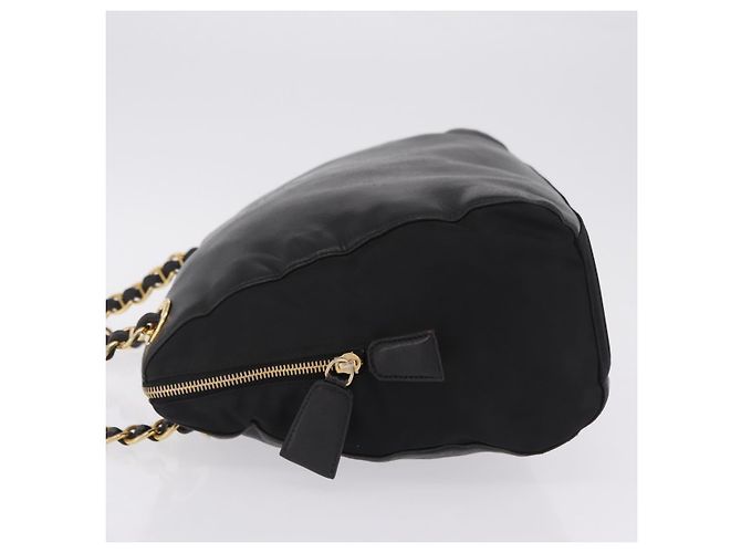 PRADA Schultertasche mit Kette aus Leder Schwarz Gold - Ansicht 5