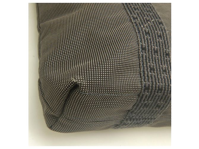 Hermès Saco Cabas Hermes Herline em Nylon Cinza - vista 12