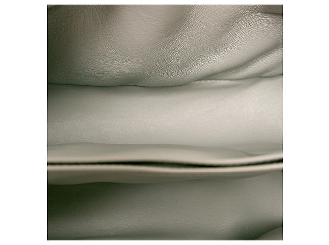 Prada Bolsa de Ombro Dada Small em Nappa cinza - vista 4
