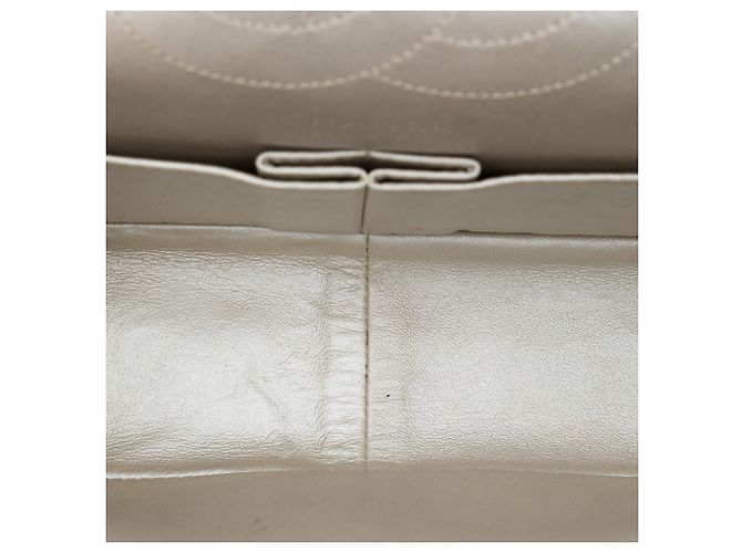 Chanel Gold Quilted Metallic Aged Calfskin Reissue 2.55 Double Flap 226 - vista 4