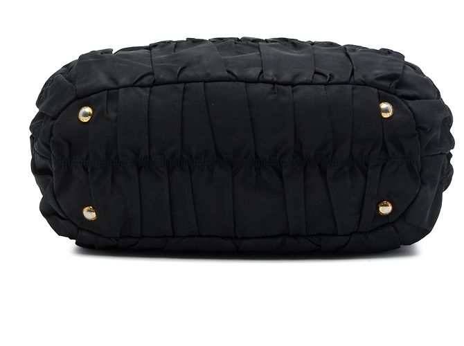 Prada Satchel aus schwarzem Tessuto Gaufre - Ansicht 3