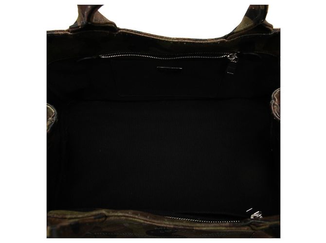 Tote Sacola Prada em lona Canapa marrom com logo camuflado - vista 4