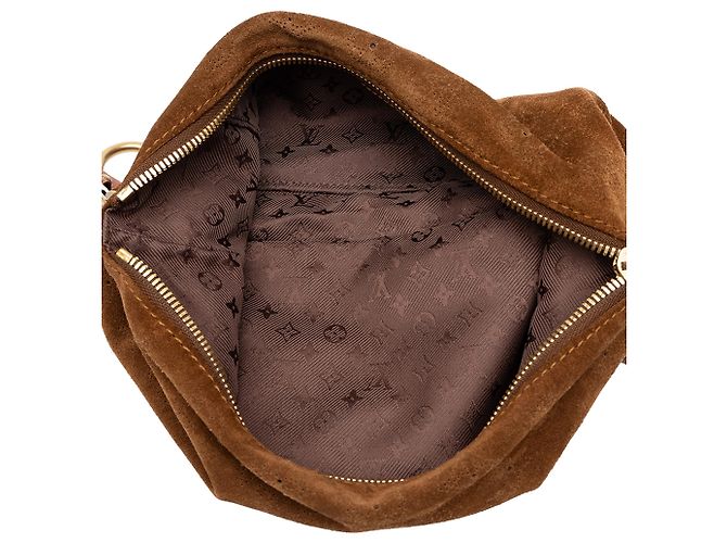 Louis Vuitton Brown Monogram Mahina Suede Onatah Pochette - vista 4