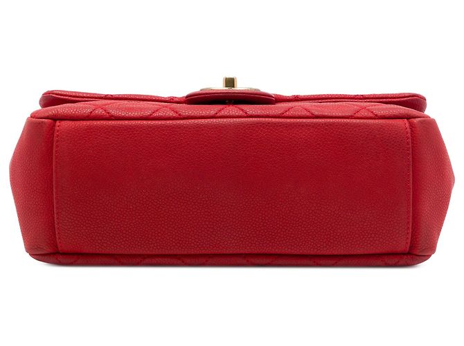 Chanel Red Medium Iridescent Caviar Chic Quilt Top Handle Flap - vue 3