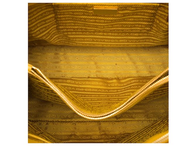 Borsa Prada Yellow Large Saffiano Lux Promenade Satchel - vista 4