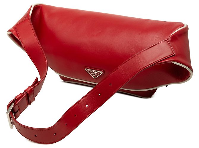 Prada Gürteltasche aus rotem Leder mit Reißverschlusstasche - Ansicht 2