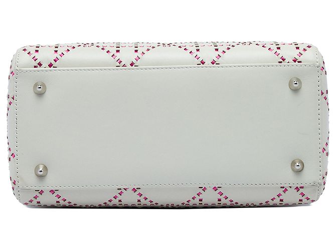 Dior Lady Dior Medium in Pelle di Agnello Cannage Bianca - vista 3