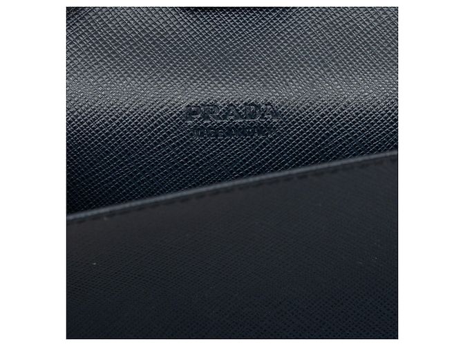 Prada Black Saffiano Long Wallet mit Rundum-Reißverschluss - Ansicht 6