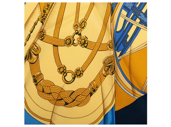 Lenço de seda Hermès Yellow Soleil de Soie 90 - vista 7