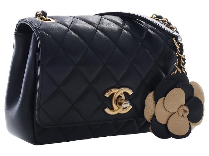 Chanel Black Small Quilted Lambskin Private Affair Camellia Flap - vue 12