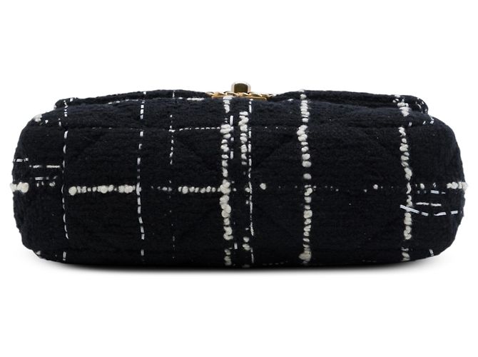 Chanel Black Medium Tweed 19 Flap - vista 3