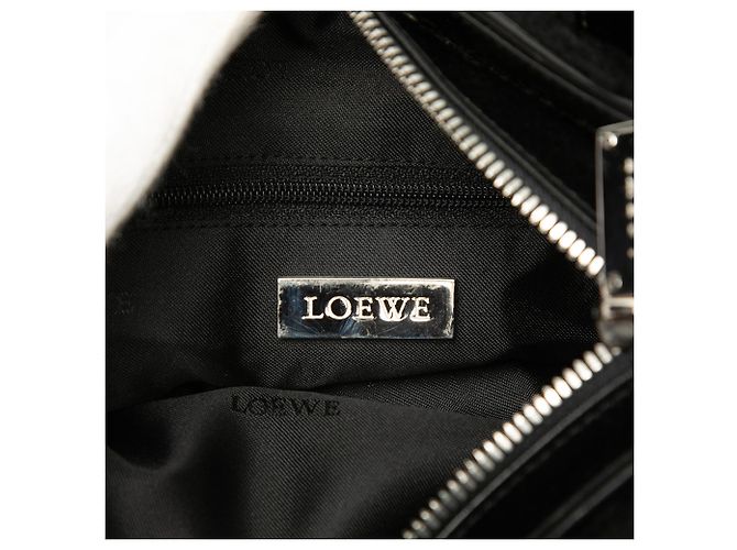 Tote LOEWE em pele de carneiro preta com Anagrama e fecho vertical - vista 5