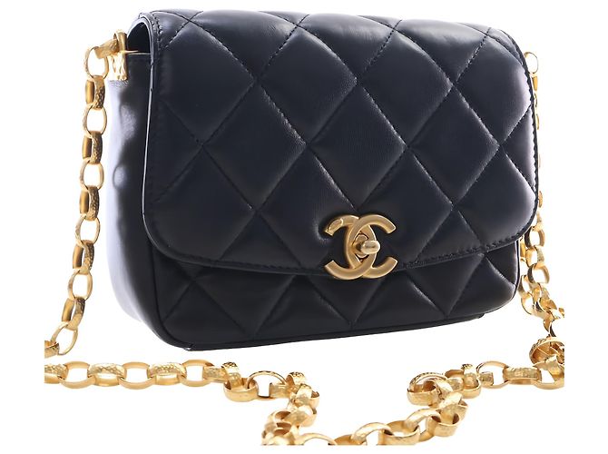 Chanel Black Small Quilted Lambskin CC Coin Flap - vista 12