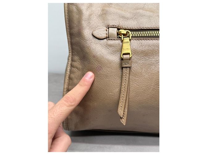 Miu Miu Borsa a mano in pelle beige - vista 6