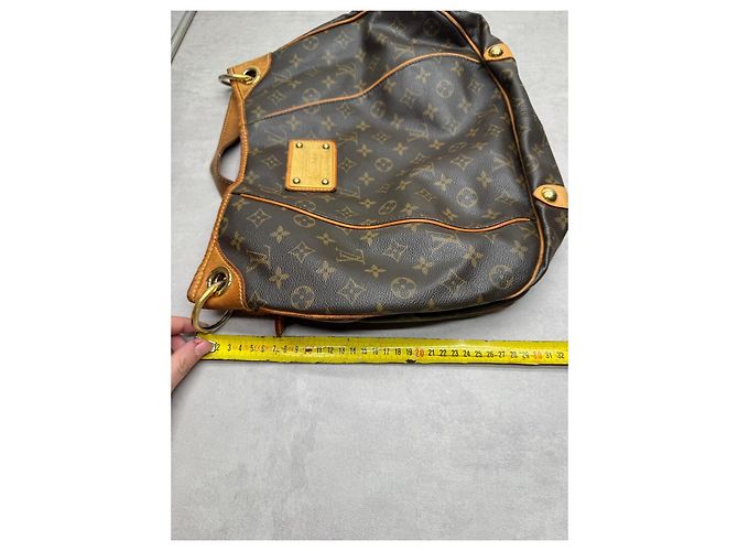 Louis Vuitton Monogram Schultertasche - Ansicht 19