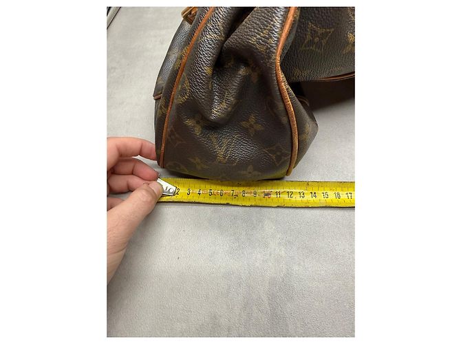 Louis Vuitton Monogram Schultertasche - Ansicht 20