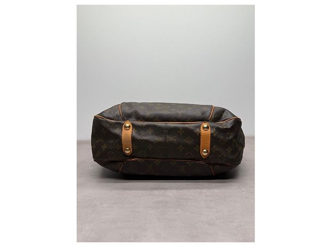 Louis Vuitton Monogram Schultertasche - Ansicht 8