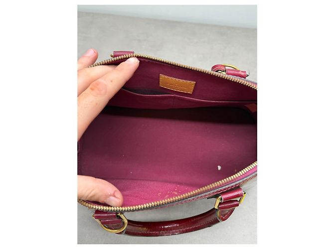 Borsa Louis Vuitton Alma Vernis Bordeaux - vista 11