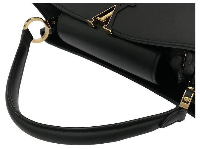 Louis Vuitton Capucines Souple GM Handtasche - Ansicht 6