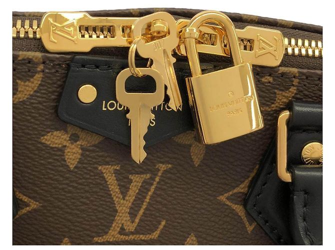 Bolsa Louis Vuitton Alma Trunk Monogram - vista 4