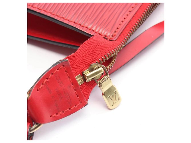 Borsa Louis Vuitton Pochette Accessoires Epi - vista 6