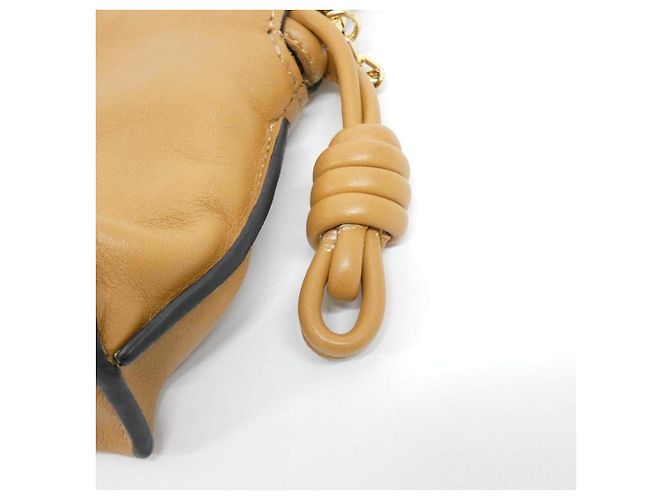 Borsa a spalla Loewe Flamenco Clutch Nano in vitello - vista 6