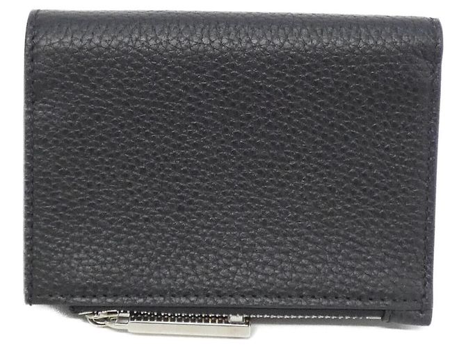 Gucci Leather Wallet - view 2