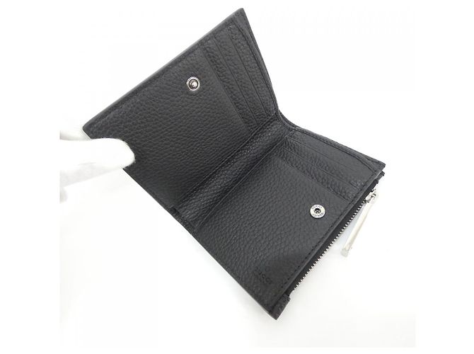 Gucci Leather Wallet - view 4