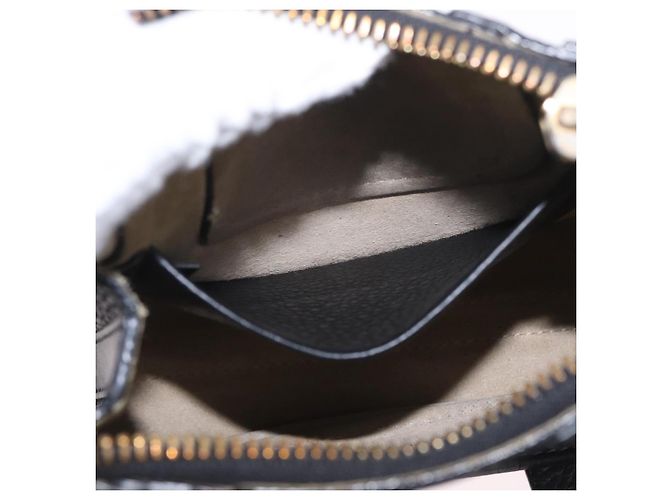 Chloé Chloe Hailey Shoulder Bag Leather Black Gold Auth BA16662A - Jerrillo - vista 20