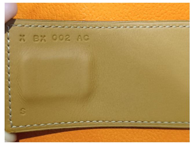 Hermès Bracciale a Polsino in Pelle Bordeaux e Metallo Dorato - vista 5