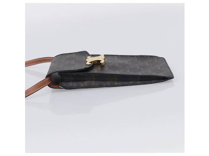 Céline CELINE Macadam Canvas Triomphe Vertical Mobile Pouch PVC Brown Gold Auth ka6842 - Jerrillo - vista 4