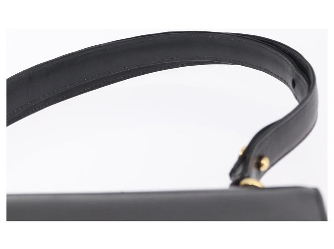 GUCCI Interlocking Shoulder Bag Leather Black Gold Auth ka6844 - Jerrillo - vista 8