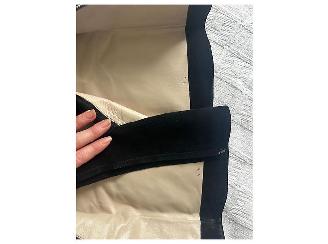 Stivali Chanel in camoscio nero con tacco a blocco - vista 17
