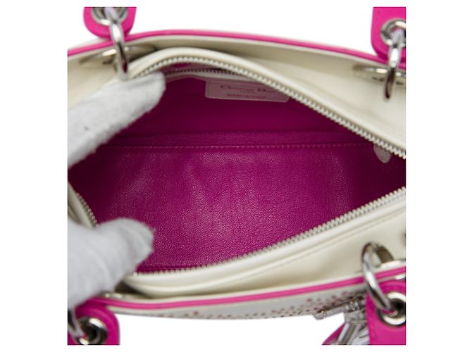 Borsa Lady Dior Medium in pelle d'agnello cannage rosa - vista 4